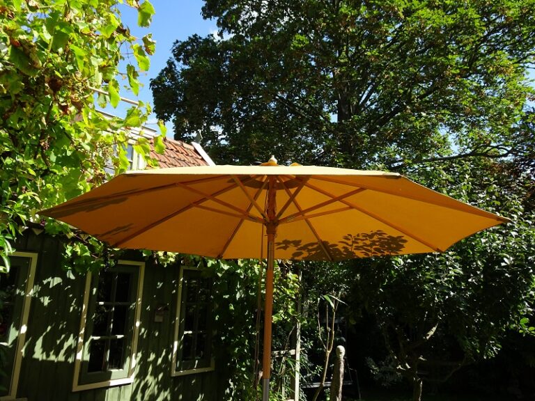 300cm Strebenlänge +/ 1.50m Streben 8 Parasoldoek.nl